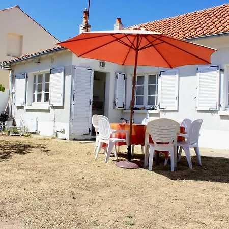 Une Maison De Vacances A Moins De 600 M De La Plage De Dame De Monts Notre-Dame-de-Monts